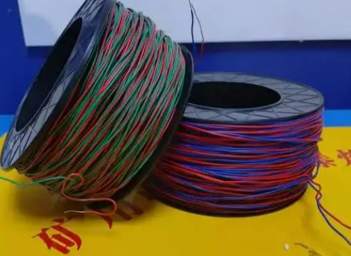 海棠放炮线的主要材质有哪些？不同材质的适用场景有何区别？