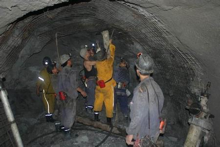 海棠工程爆破中的危险因素分析以及应对工程爆破危险的措施